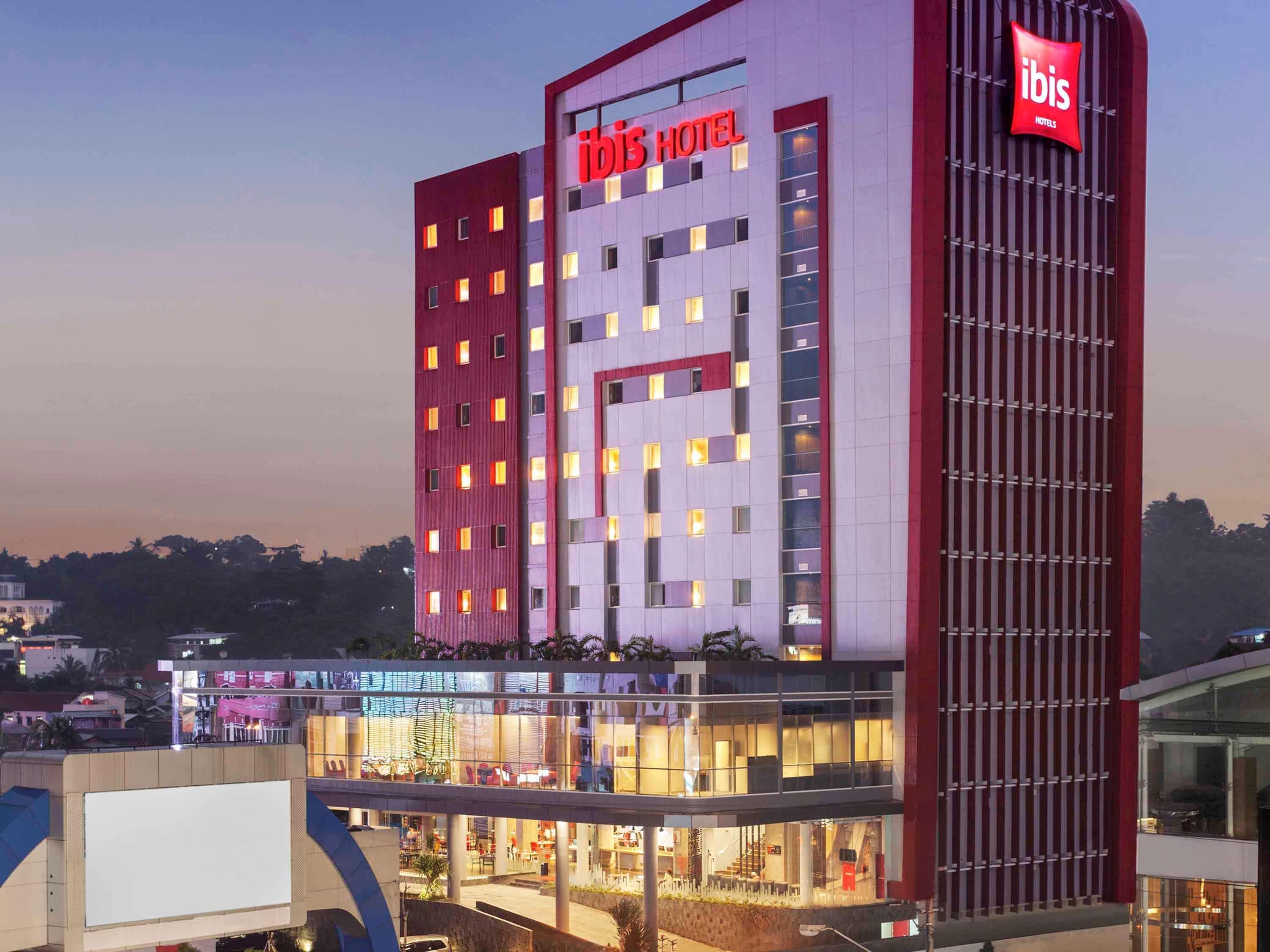 Ibis Manado City Center Boulevard Eksteriør billede
